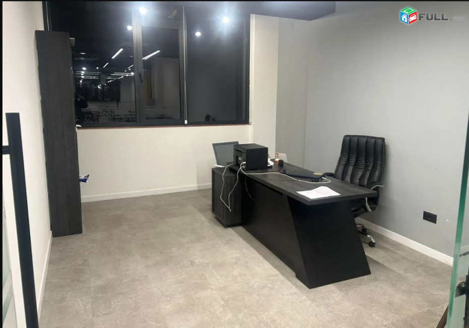 LA09832 Վարձով 163քմ. Գրասենյակային տարածք Հյուսիսային պողոտայում կենտրոնում