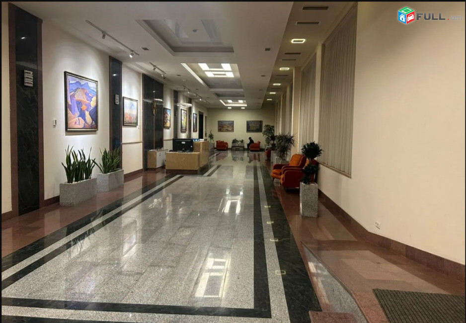 LA09832 Վարձով 163քմ. Գրասենյակային տարածք Հյուսիսային պողոտայում կենտրոնում