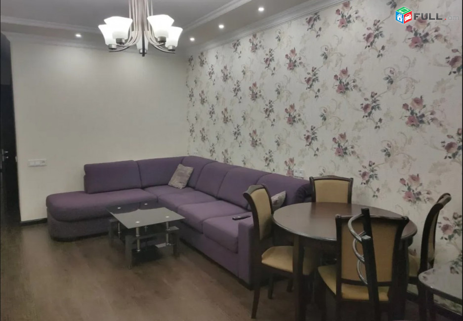 LA09837 Վարձով 3 սենյականոց բնակարան Սունդուկյան փողոցում