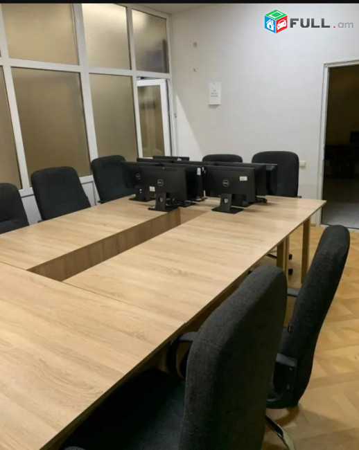 LA09967  Վարձով 200 քմ. Գրասենյակային տարածք Բեկնազարյան փողոց , Աջափնյակ