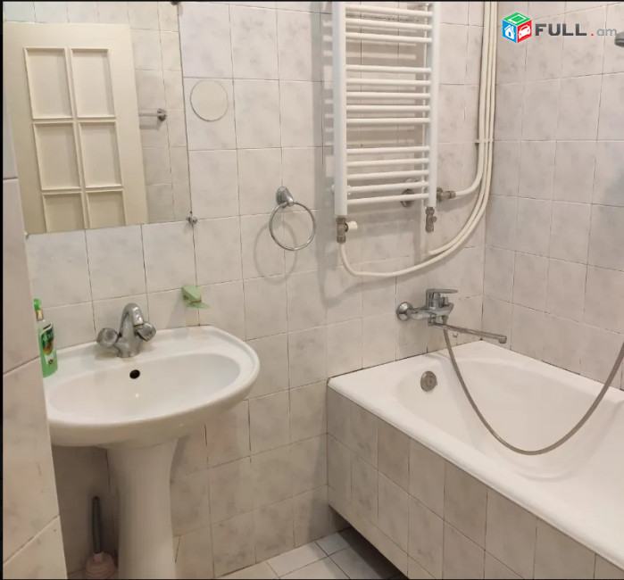 LA09994 Վարձով 3 սենյականոց բնակարան Տիգրան Պետրոսյան փողոց , Դավթաշեն