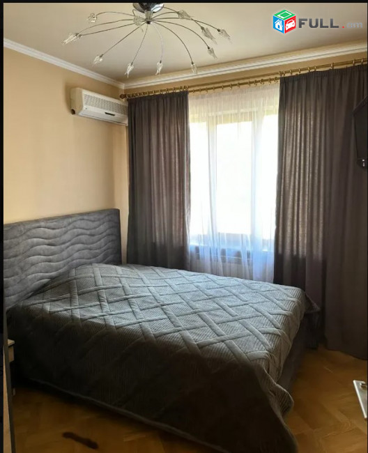 LA10252 Վարձով 3 սենյականոց բնակարան Զորավար Անդրանիկի փողոցում
