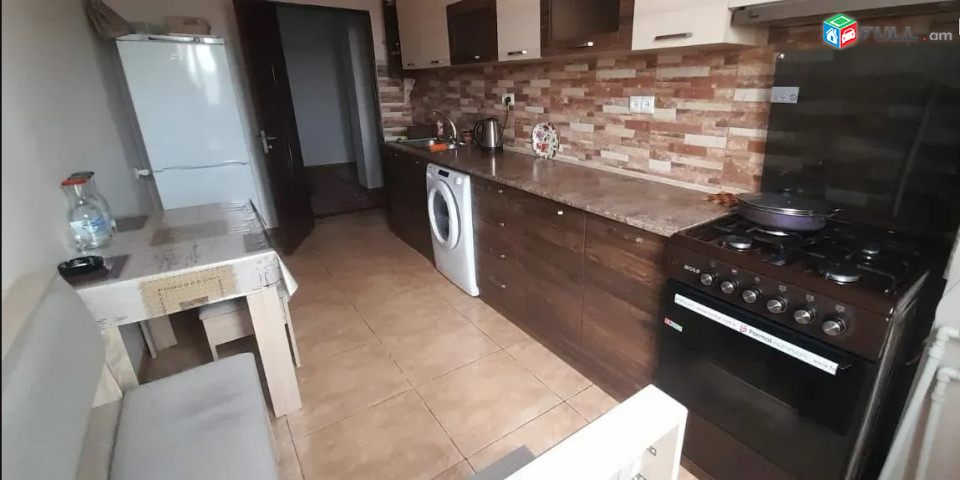 LA10253 Վարձով 4 սենյականոց բնակարան Սեբաստիայի փողոցում