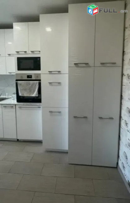 LA10256  Վարձով 4 սենյականոց բնակարան, Դավթաշեն 4-րդ թաղամաս