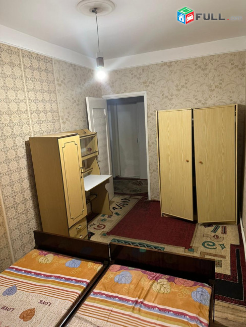 LA10255 Վարձով 4 սենյականոց բնակարան Տիգրան Պետրոսյան փողոցում