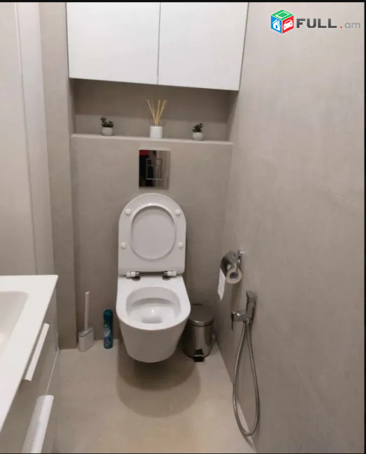 LA10320  Վարձով 4 սենյականոց բնակարան Արղության փողոց , նորակառույց շենքում