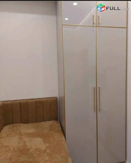 LA10320  Վարձով 4 սենյականոց բնակարան Արղության փողոց , նորակառույց շենքում