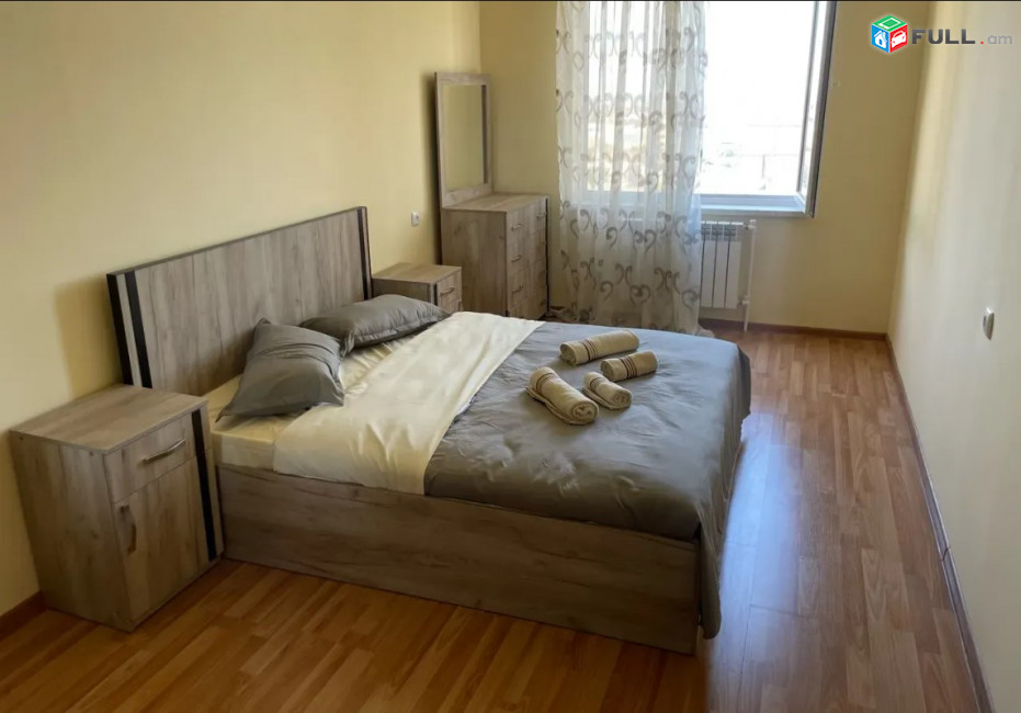 LA10329 Վարձով 3 սենյականոց բնակարան  Տիտոգրադյան փողոց , էրեբունի մասիվ նորակառույց շենքում