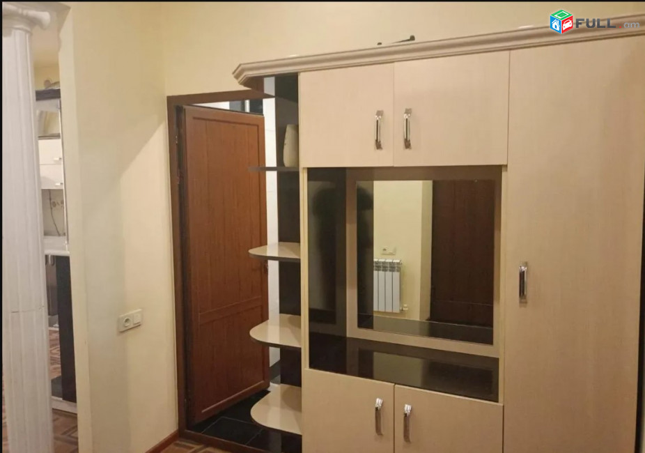 LA10331 Վարձով 3 սենյականոց բնակարան Տիգրան Մեծի պողոտա  , Հանրապետության հրապարակի մոտ