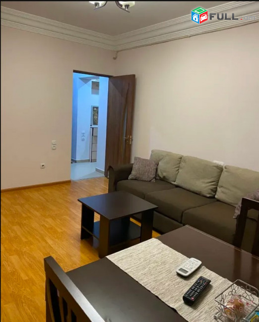 LA10344 Վարձով 2 սենյականոց բնակարան Երվանդ Քոչարի փողոցում