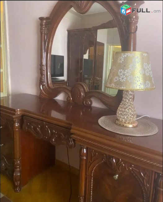 LA10363 Վարձով 3 սենյականոց բնակարան Թոթովենցի փողոցում