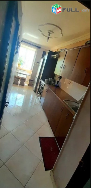 LA10364  Վարձով 4 սենյականոց բնակարան Խաղաղ Դոնի փողոցում