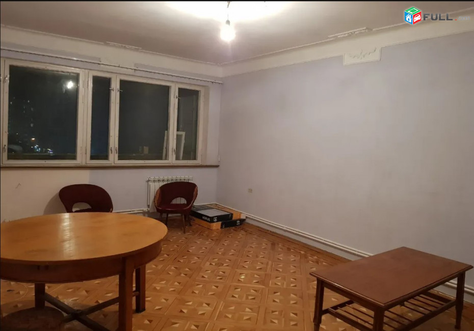 LA10378 Վարձով 3 սենյականոց բնակարան Նիկողայոս Ադոնցի փողոցում