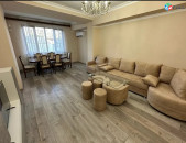 LA10379  Վարձով 3 սենյականոց բնակարան Խորենացի փողոցում