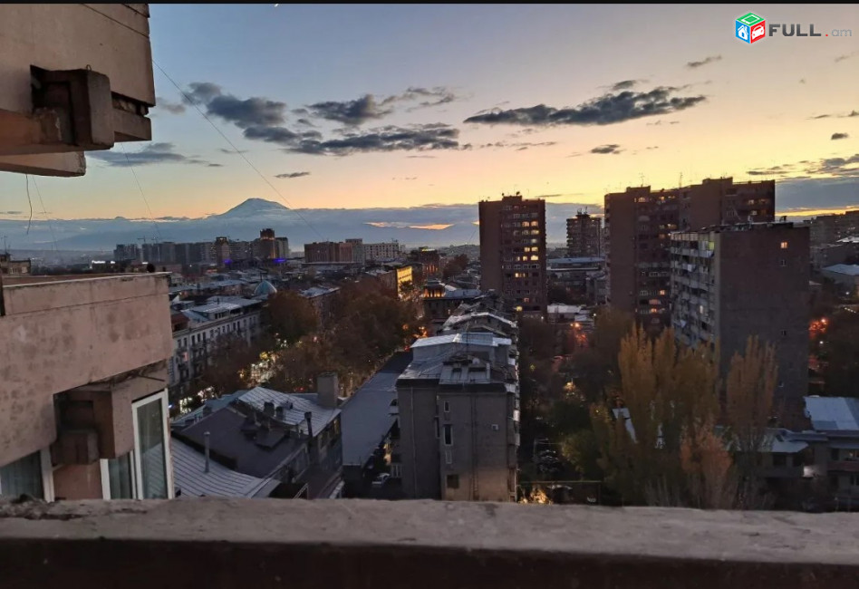 LA10387 Վարձով 3 սենյականոց բնակարան Ամիրյան փողոցում