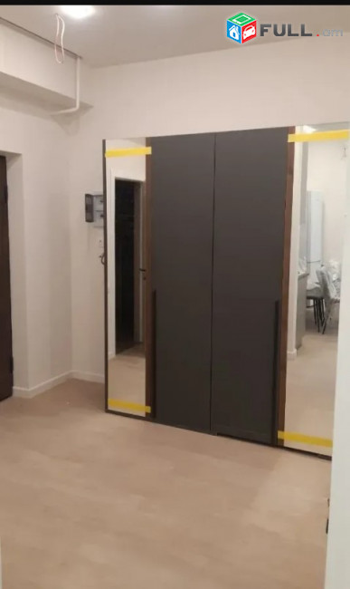 LA10392 Վարձով 2 սենյականոց բնակարան  Վիկտոր Համբարձումյանի փողոց , նորակառույց շենքում