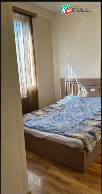 LA10399 Վարձով 2 սենյականոց բնակարան  Մաշտոցի պողոտա ,նորակառույց շենքում