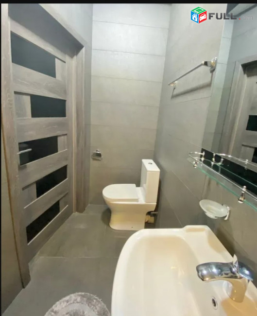 LA10423 Օրավարձով 2 սենյականոց բնակարան  Ամիրյան փողոց , նորակառույց շենքում