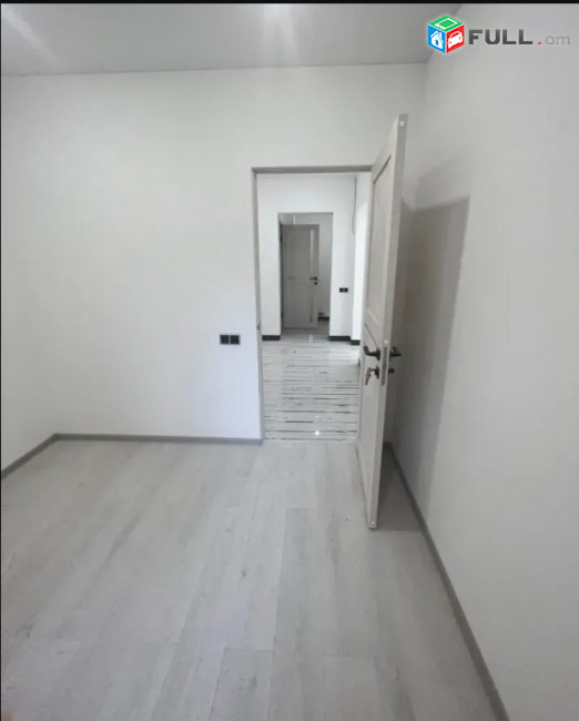 LA10433 Վարձով 80 քմ. Բազմաֆունկցիոնալ գույք, Դավթաշենի 1-ին զանգված