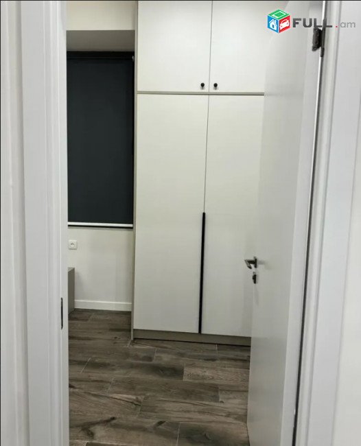 LA10435  Վարձով 2 սենյականոց բնակարան Արշակունյաց պողոտա, նորակառույց շենք Բյուրեղ թաղամասում