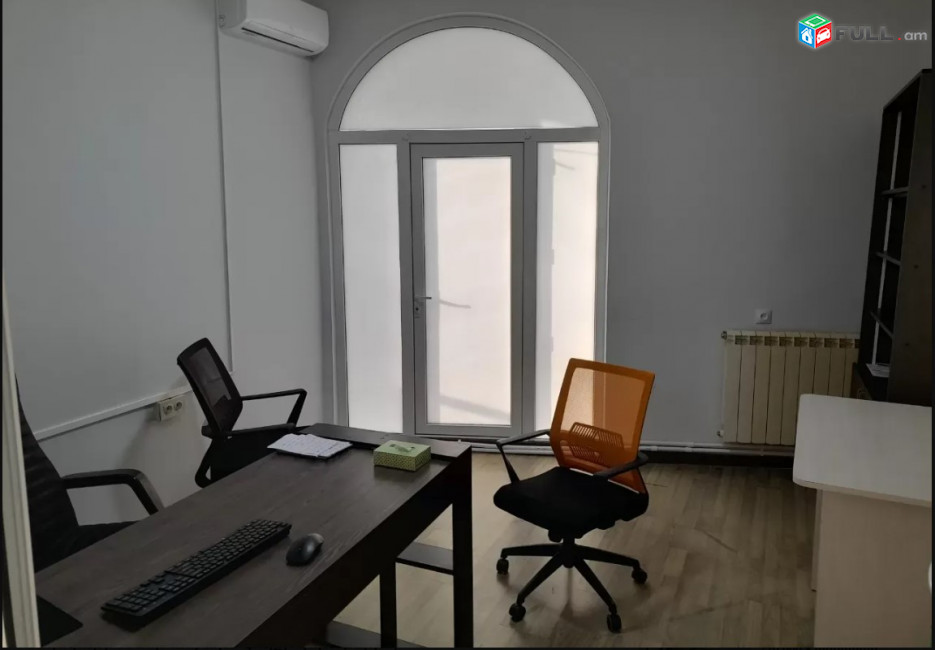 LA10441 Վարձով 250 քմ, Գրասենյակային տարածք Քեռու փողոցում Արաբկիրում