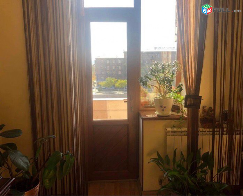 LA10447 Վարձով 2 սենյականոց բնակարան Բագրատունյաց փողոց , Քաղցրիկ խանութի մոտ