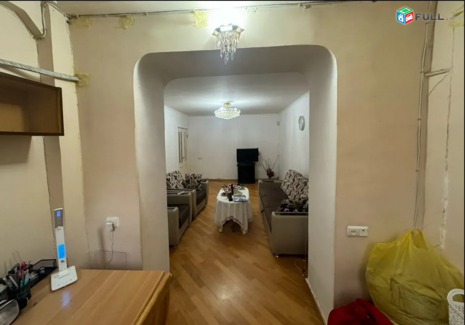 LA10454 Վարձով 3 սենյականոց բնակարան Տիգրան Մեծի պողոտայում