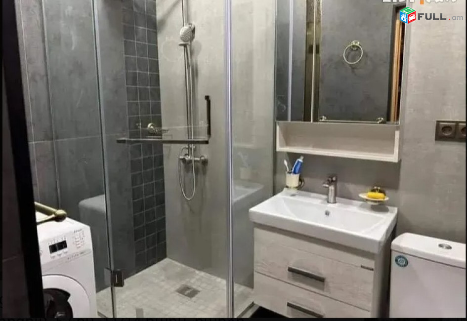 LA10464 Վարձով 2 սենյակ և փակ պատշգամբ բնակարան  Արգիշտի փողոց , Գլենդել Հիլզ նորակառույց շենքում
