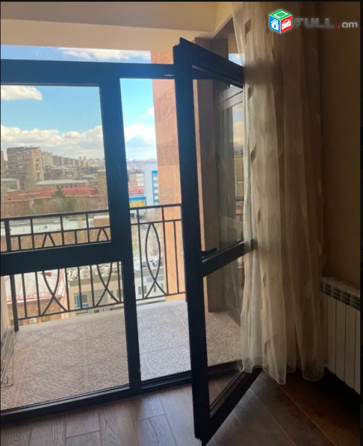 LA10466 Վարձով 2 սենյականոց բնակարան Ներսիսյան փողոցի փակուղի , նորակառույց շենքում 