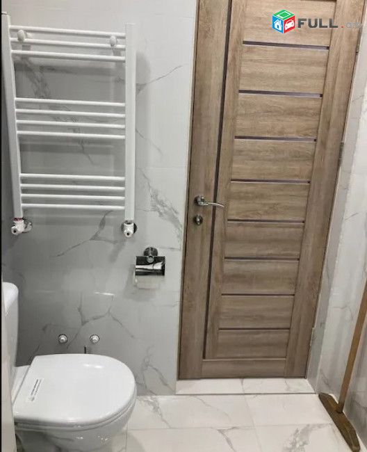 LA10482 Վարձով 4 սենյականոց բնակարան  Բագրևանդի փողոց , Գարուն Ավան թաղամաս նորակառույց շենքում 