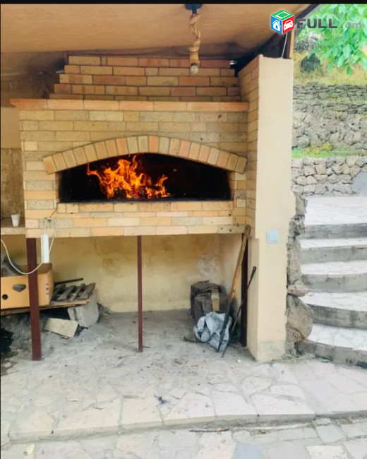 LA10489 Օրավարձով 3 սենյակնոց 2 հարկանի քարե ամառանոց, առանց գիշերակացի  Թբիլիսյան խճուղի Արաբկիրում