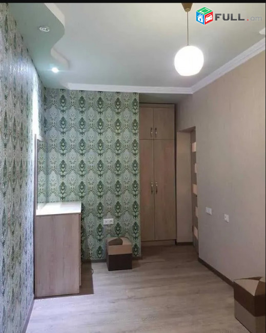 LA10495 Վարձով 2 սենյականոց բնակարան Եզնիկ Կողբացու փողոցում