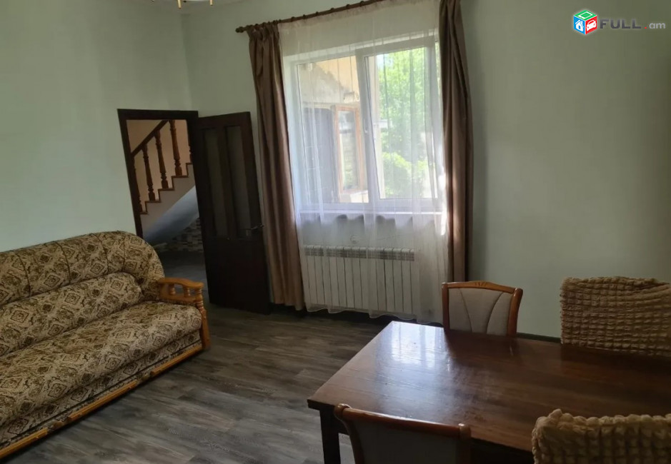 LA10531  Վարձով 5 սենյականոց 2  հարկանի քարե տուն Արմեն Տիգրանյանի փողոցում Քանաքեռ Զեյթունում