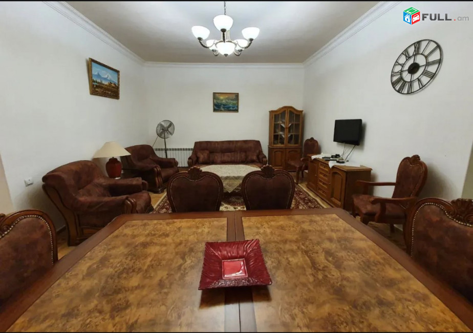 LA10543 Վարձով 3 սենյականոց բնակարան Կիևյան փողոցում