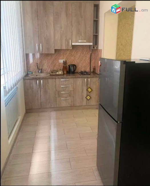 LA10548 Վարձով  2 սենյականոց բնակարան Վաղարշ Վաղարշյան փողոցում