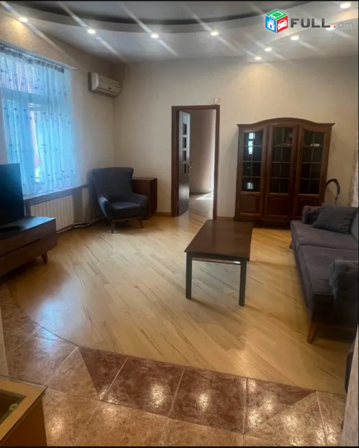 LA10571 Վարձով  2 սենյականոց բնակարան Ամիրյան փողոցում