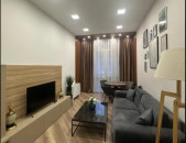 LA10572 Վարձով 2 սենյականոց բնակարան Արամի փողոց ,  նորակառույց շենքում