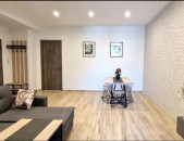 LA10582 Օրավարձով 3 սենյականոց բնակարան  Զաքյան փողոցում