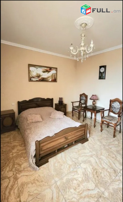 LA10587 Օրավարձով 5 սենյակնաոց 3 հարկանի քարե տուն 27-րդ փողոցում Զովունիում