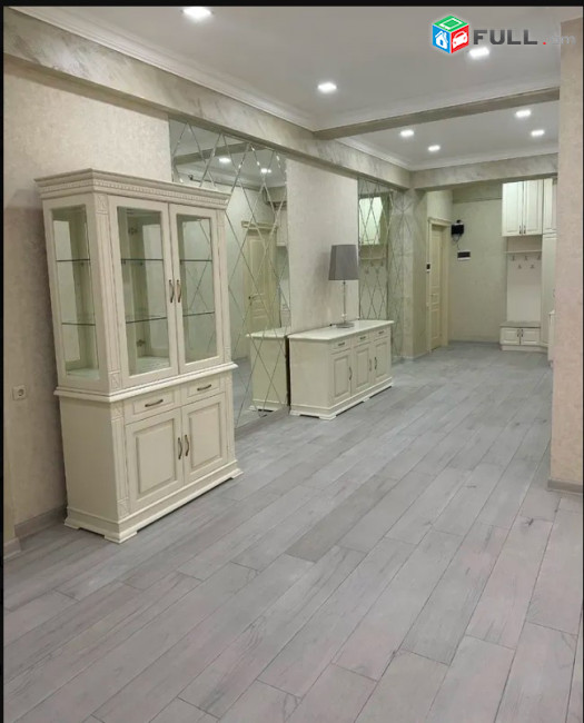 LA10593  Վարձով 3 սենյականոց բնակարան Կոմիտաս , Վաղարշյան խաչմերուկի մոտ նորակառույց շենք