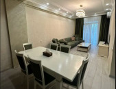 LA10593  Վարձով 3 սենյականոց բնակարան Կոմիտաս , Վաղարշյան խաչմերուկի մոտ նորակառույց շենք