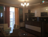 LA10635 Վարձով 3 սենյականոց բնակարան Բաղրամյան պողոտա , Զիլի խանութի մոտ 