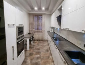LA10644  Վարձով 3 սենյականոց բնակարան Ադոնց , Երազ բնակելի թաղամաս նորակառույց շենք