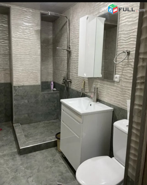 LA10652  Վարձով 2 սենյականոց բնակարան Րաֆֆու փողոցում