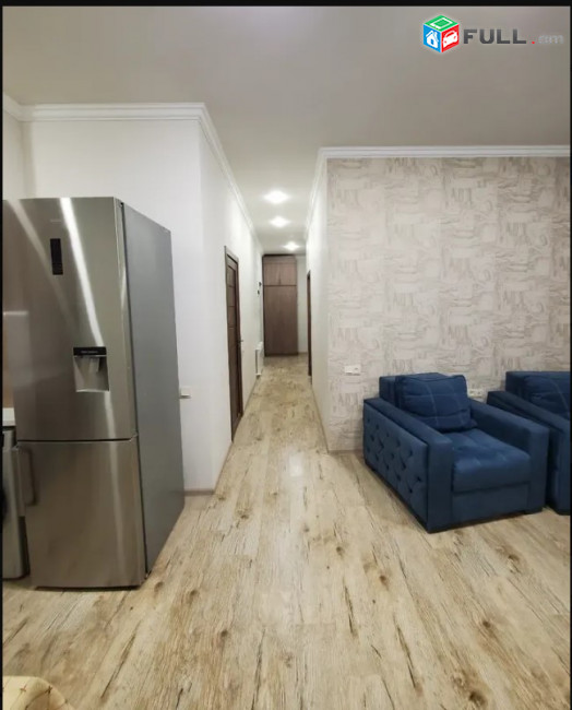 LA10655  Վարձով 3 սենյականոց բնակարան  Նվեր Սաֆարյան փողոց ,  նորակառույց շենքում