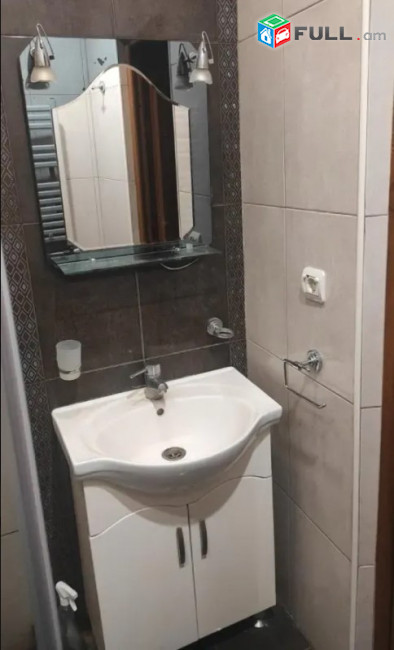 LA10656 Վարձով 2 սենյականոց բնակարան  Ավան Առինջ 1 ին միկրոշրջան