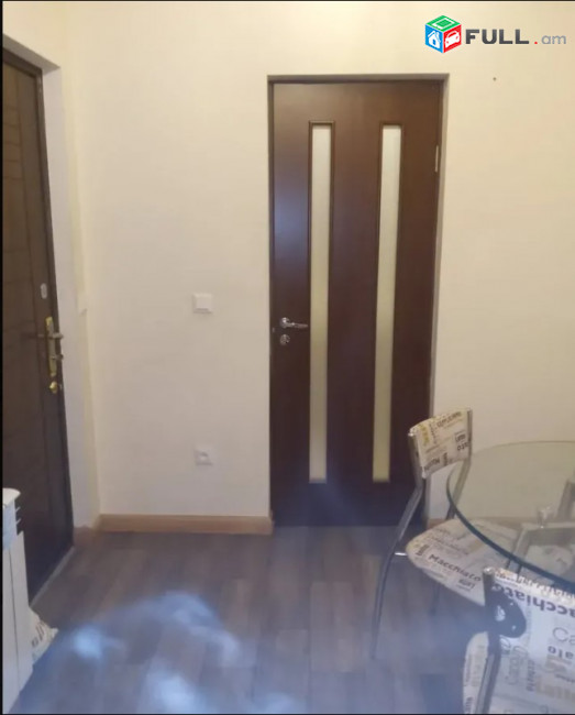 LA10696 Վարձով 1 սենյականոց բնակարան Թումանյան փողոց