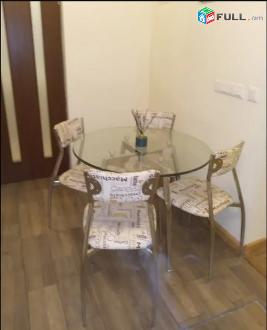 LA10696 Վարձով 1 սենյականոց բնակարան Թումանյան փողոց