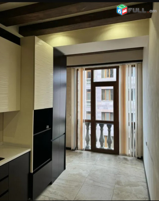 LA10747 Վարձով 3 ս . 4 դարձրած բնակարան Ադոնց , Երազ բնակելի թաղամաս