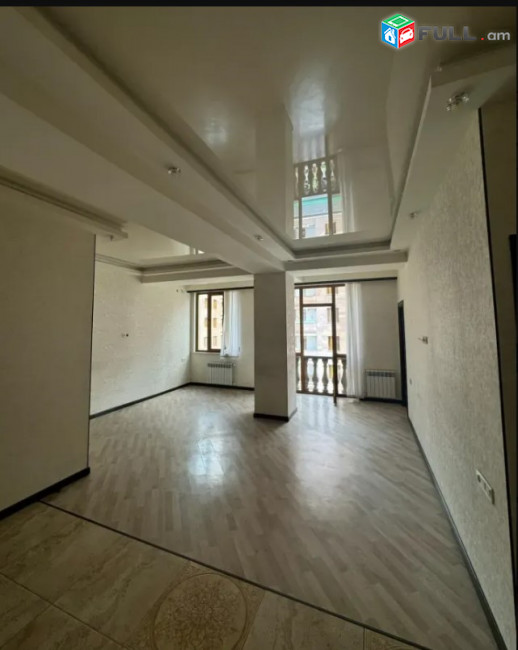 LA10747 Վարձով 3 ս . 4 դարձրած բնակարան Ադոնց , Երազ բնակելի թաղամաս